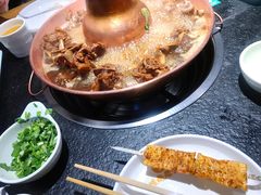 烤板筋-城南老友羊蝎子火锅(花乡奥莱店)