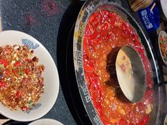 -渝大狮毛肚老火锅(普陀店)