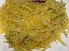 酸辣土豆丝-水岸小城故事(堤口路店)