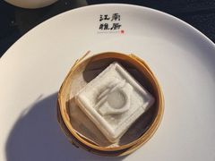 园林里的白玉方糕-江南雅厨(李公堤店)