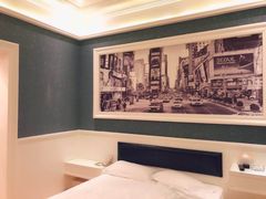 -爱舍美景酒店(燕儿岛路地铁站店)