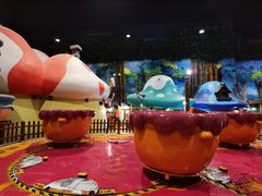 -蓝精灵乐园·世茂精灵之城主题乐园