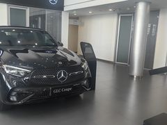 -天津波士信达奔驰4S店(卫津南路店)