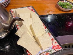 -粘豆包铁锅炖二部(温泉街店)