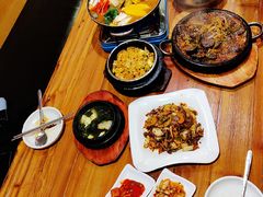 -百年石锅饭·朝鲜族传统民餐