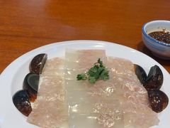 -老码头黑皮肘子锅包肉熏酱水饺(文政街店)