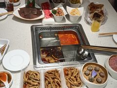 -海底捞火锅(百盛步行街广场店)