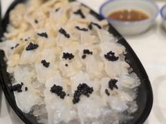 -鲜入围煮花胶鸡海鲜火锅