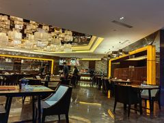 -岷山饭店-芝芝自助餐厅