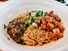 -佬钱湾仔(衣裳街店)