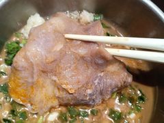 -成都你六姐·牛肉冒菜(信泰中心商场店)