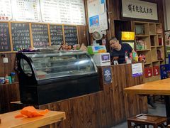 -何太太馄饨面铺(大浒东苑店)