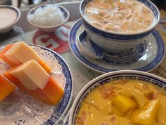 -广信牛奶甜品世家(台东店)
