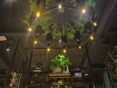 -临界音乐酒馆·小龙虾·江湖菜(华熙LIVE·鱼洞店)