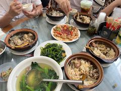 -容里煲仔饭(利丰北路店)