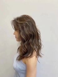 -Tloml salon