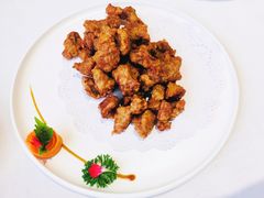 -老船夫婚宴婚庆会馆(延吉路店)