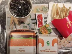 -麦当劳(南京路2店)
