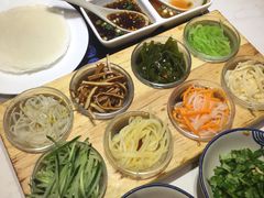 贵阳丝娃娃-苗乡楼·酸汤鱼·贵州菜(成都悠方店)