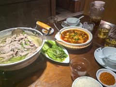 -全牛匠·乐山跷脚牛肉(西单华威约饭街店)
