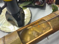 -刘姐啤酒鱼民族演艺餐厅(西街总店)