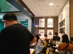 -麦当劳(龙洞店)
