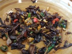 -小六汤包砂煲菜(文景路店)