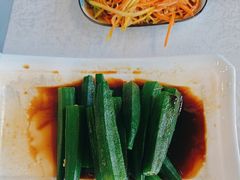 -马尔龙新疆饭店·清真(瑞景店)