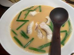 -荣家黄鱼面(前滩太古里店)