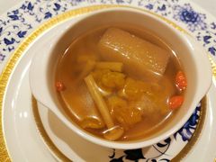 清鸡汤瑶柱炖蜜梨-Yan Ting 宴庭中餐厅(上海静安瑞吉酒店)