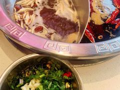 -憨铁匠老火锅(龙岗万科里店)