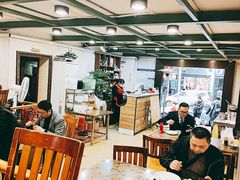 大堂-周家大连水饺(美专校街店)