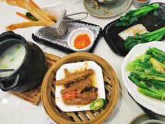 -乜都得港式茶楼(天贵路店)