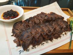 卤牛腱-茶叁酒肆·楚味江湖(菱角湖店)