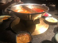 -湊湊火锅·茶憩(新中关购物中心店)