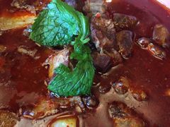 -云海肴·汽锅鸡·云南菜(天山百盛优客店)