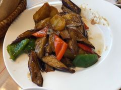 -关东小磨东北菜(上海长风大悦城店)