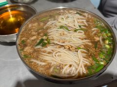 -正宗杨记普洱酸醋米线(总店)