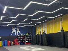 -成杰格斗·拳击·柔术·防身术(建设路店)