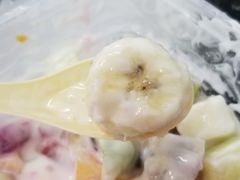 -爱果果粒方水果捞茶饮店