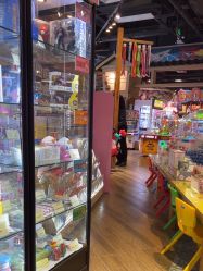 -卡通尼乐园(新达汇三林店)