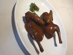 烤乳鸽-利苑酒家(华熙国际店)