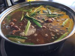 -牛一煲美食(江高店)