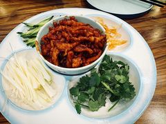 -合合春饼·酱骨·东北菜(潘家园店)