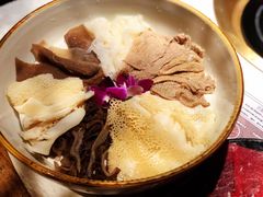 川门毛肚七绝-哥老官重庆美蛙鱼头(西湖银泰十一哥店)