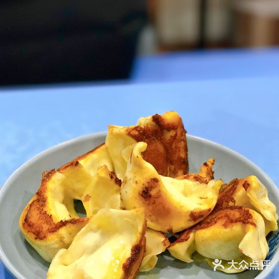 天天锅贴王(迎凤街店)