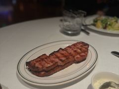 -Wolfgang’s Steakhouse 沃夫冈牛排馆(上海白玉兰广场店)