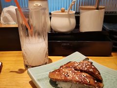 火炙秘制鹅肝寿司-沼津港渔市(宏伊国际广场店)