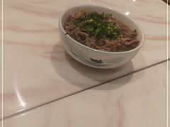 -犇逸·乐山跷脚牛肉·四川现炒(览海店)