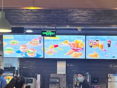 -麦当劳(郑州东高铁站店)